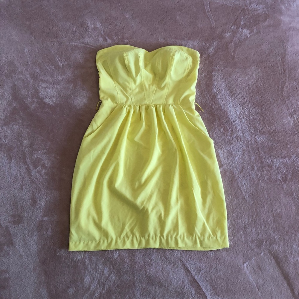 Strapless Yellow Dress (mini)